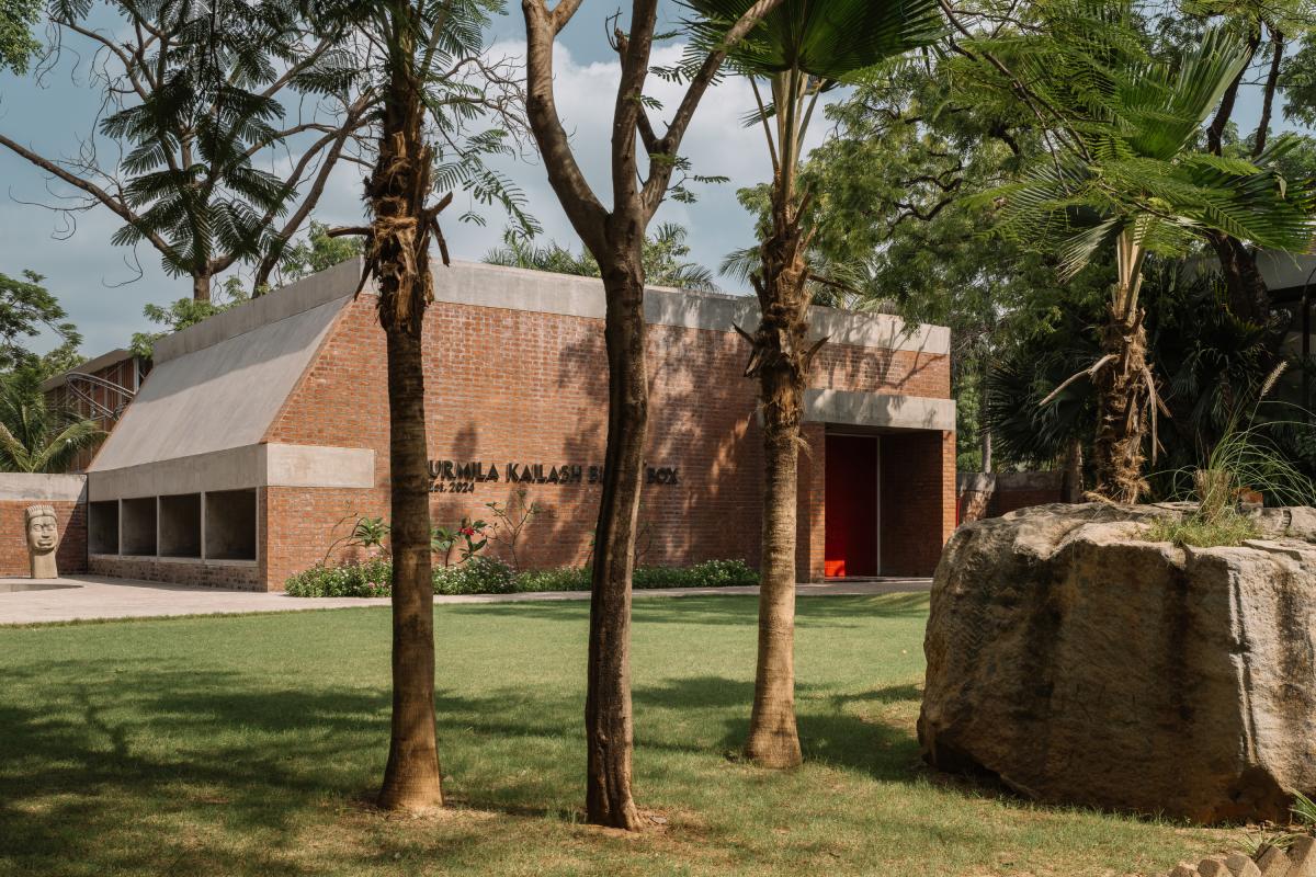 Urmila Kailash Black Box, Kanoria Centre for Arts